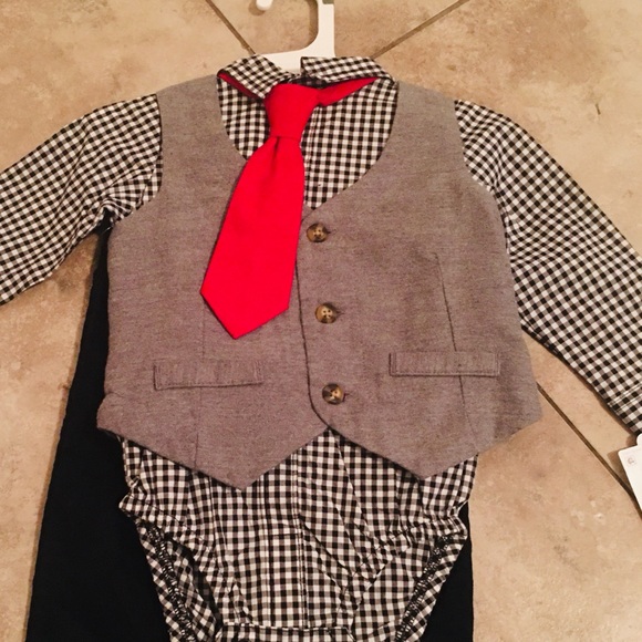 Boy 4- Piece Set - Picture 1 of 1